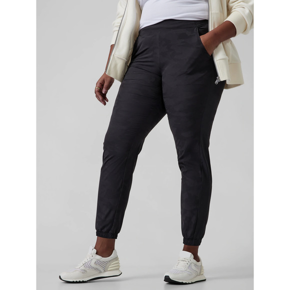 Athleta Brooklyn Jogger Pants 2 Black Camo Lined High Rise Tapered Stretch - Picture 2 of 16